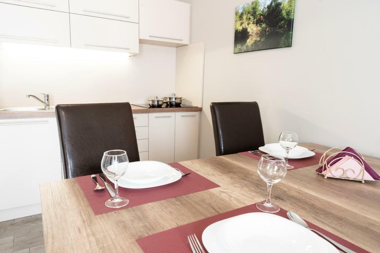 RÁBA Apartman Sárvár Esterno foto